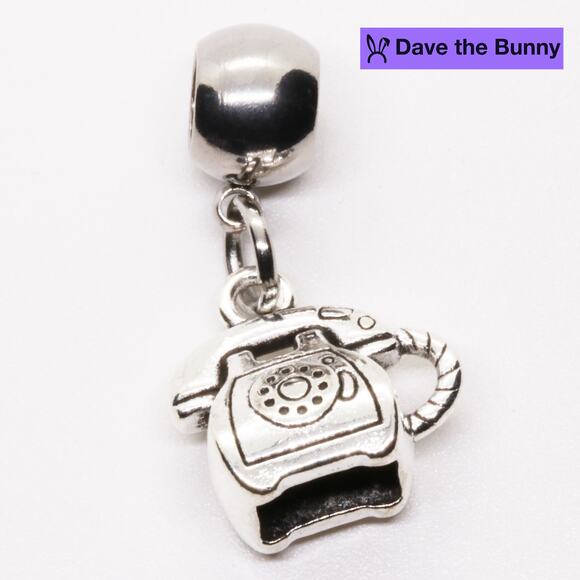 Vintage Rotary Phone Telephone Charm - Retro Phone Accessory for Collectors - Picture 3 of 5